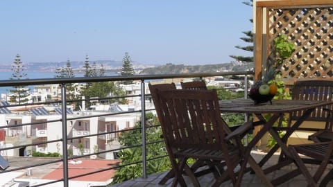 Blue Villa I private external pool area