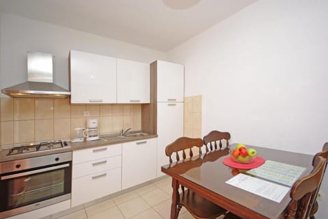 kitchen & living room