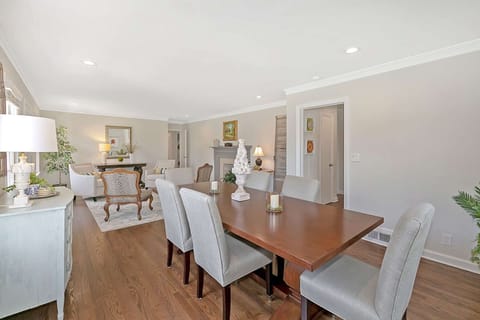 Wonderful family memories will be made in this beautiful dining room that over looks the front sitting area,