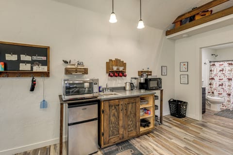 Kitchenette | Toaster Oven | Keurig Coffee Maker