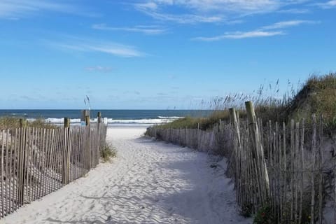Myrtle Beach Vacation Rental | 2BR | 2.5BA | Step-Free Access | 1,100 Sq Ft