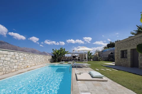 Welcome to our countryside sanctuary in Episkopi