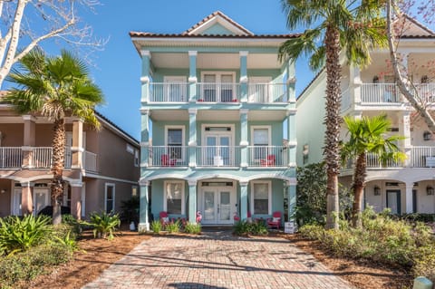 Sugar & Salt 3 Story Home