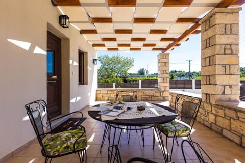 Ground level terrance in the frond of the house