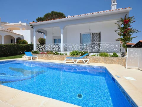 Holiday Home Swimming Pool