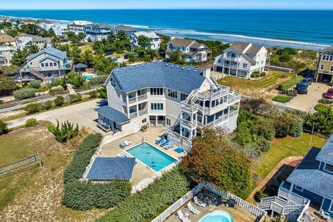Back Aerial of Sea Star