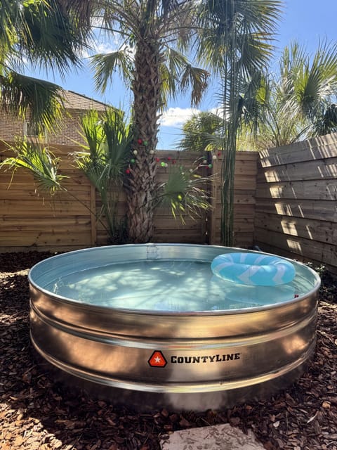 Stock Tank Pool