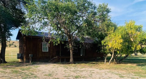 Full size grill on porch area!