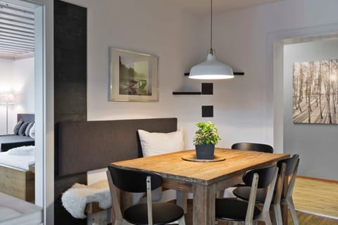 Premium Garden Apartment # 2 - Moving Mountains Boutique Apartments Apartment in Salzburgerland