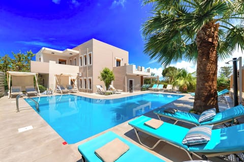 Island Villa | HotelPraxis Group