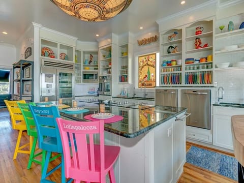 Well equipped kitchen