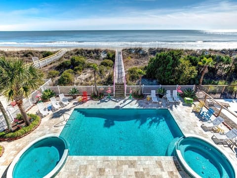 Large pool with two kiddie pools