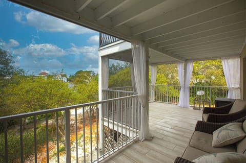 Here Comes The Sun Main Balcony