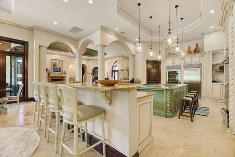Kitchen Counter Seating
