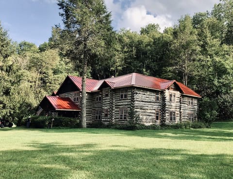 Historic Glen Choga Lodge
