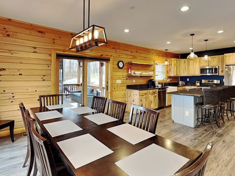 Dining & Kitchen Area - Deck Access