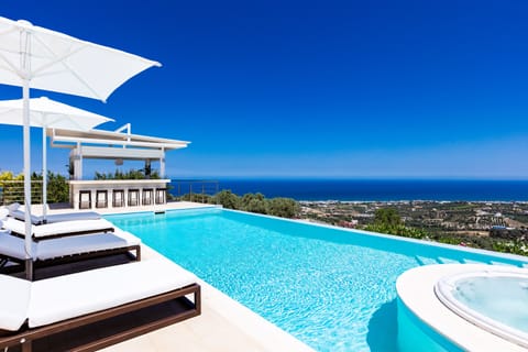 The villa offers 100% privacy to our guests
