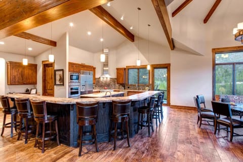 Oversized island and open sightlines make cooking and hosting a breeze.
