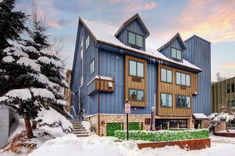Epic Lodge