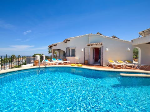 Swimming Pool, Property, Building, Resort, Real Estate, House, Villa, Vacation, Estate, Leisure