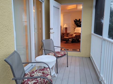 Outside sitting area, primary 2nd floor
