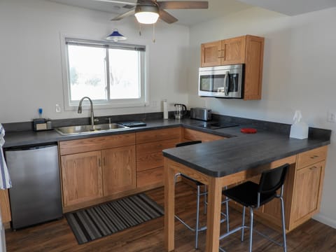 Unit 2 - kitchenette