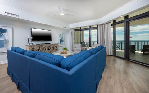 The Oasis 1601 Orange Beach, Alabama, beach front, 4 bedroom condominium