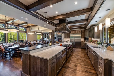 Chef's kitchen with additional butler's pantry