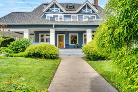 Walla Walla Vacation Rental | 5BR | 5BA | Stairs Required | 4,755 Sq Ft