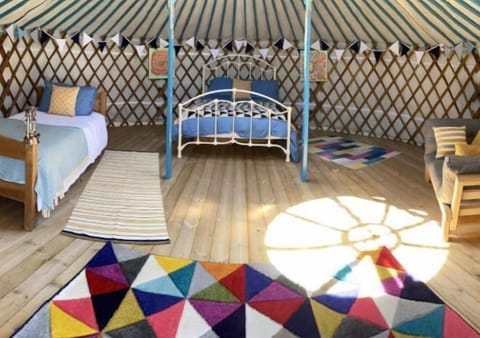 Honeymoon sleeps three people comfortably