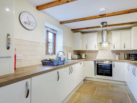 Kitchen | Barn View, Clay Cross