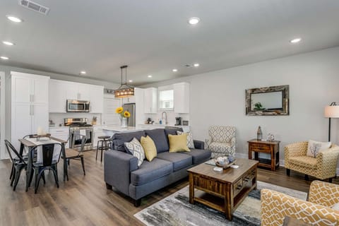 Beautifully decorated and open floor plan