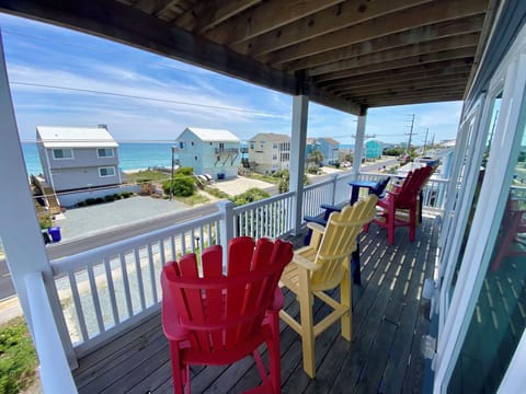 Living Room Porch looking South