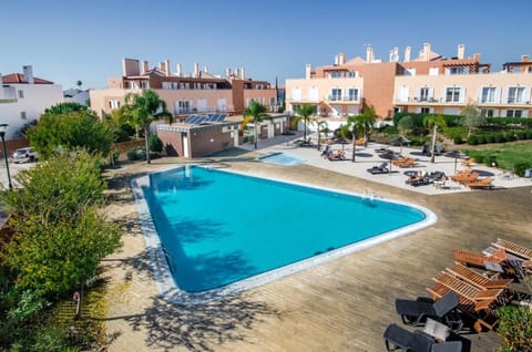 Piscina/Pool