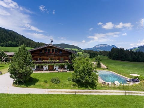 Dreibettzimmer, Dusche, WC - Weberhof Farm Stay in Salzburgerland