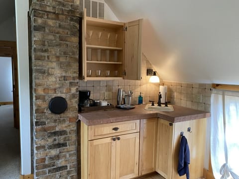 Sitting Area Amenities- Upstairs