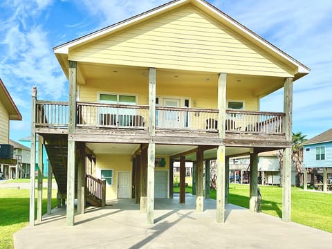 963 South Fisherman Dr.