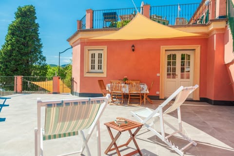 Balcony / Terrace / Patio