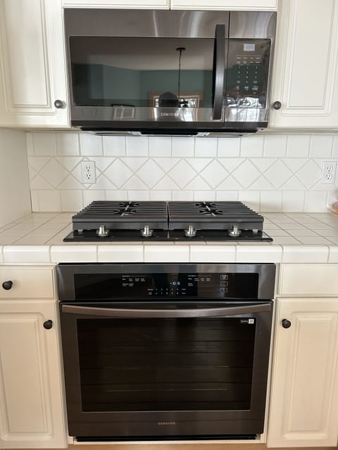 New Samsung Cooktop/Oven