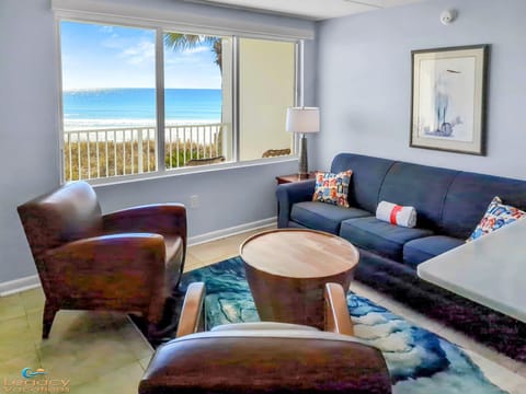 Island Surf 6 Living Room