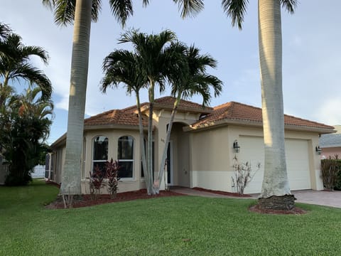 Exterior with 2 car garage