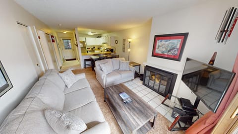 Living Area with Flatscreen, Fireplace - Living Area with Flatscreen, Fireplace