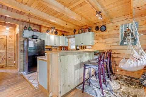 Kitchen | Blender | Coffee Maker | Cooking Basics | Spices | 1st Floor