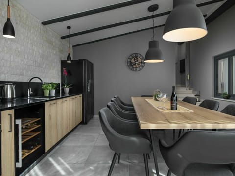 Furniture, Property, Cabinetry, Kitchen Sink, White, Chair, Countertop, Table, Lighting, Interior Design