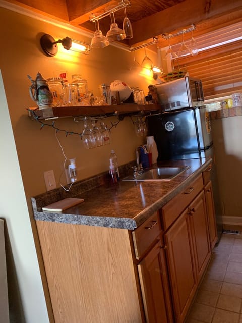 Recreational Room-bar