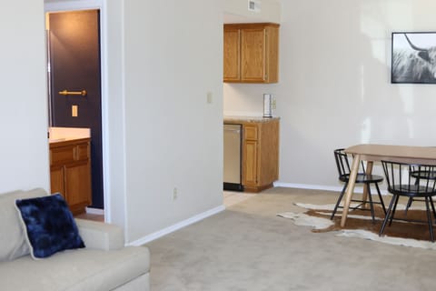 Overview -- Living/dining/kitchen