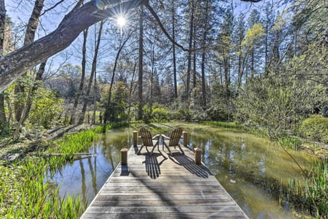 Grass Valley Vacation Rental | 1BR | 1BA | Stairs Required | 664 Sq Ft