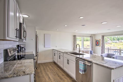 Fully Equipped Kitchen | Toaster Oven