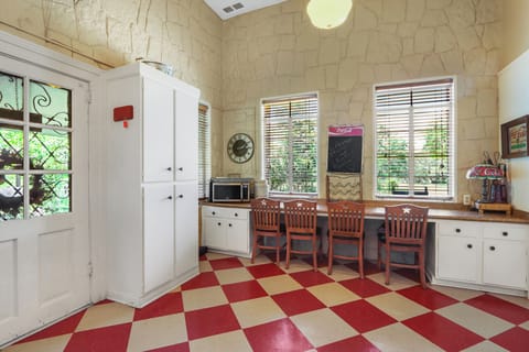 Dining area in the kitchen