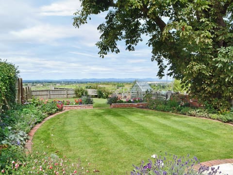 Garden | The Cottage, Prestbury, near Cheltenham